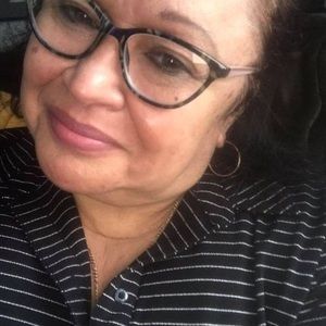 Meet your Posher, Zoraida